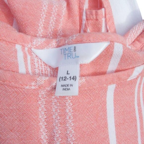 Time and tru relaxed fit short sleeve linen blend blouse - Picture 3 of 4